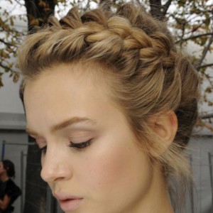 photo-coupe-tresse-coiffure-tresses-couronne